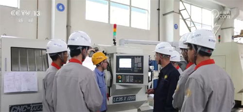 产业升级转型下现场工程师紧缺 校企一体多途径探索钻采工程技术服务人才培养新模式